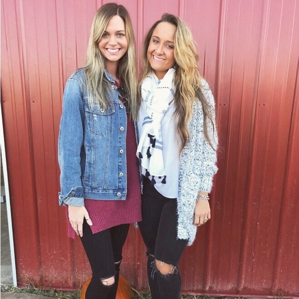 Black & white multicolored oversized sweater/cardigan